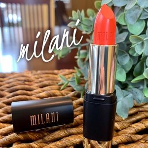 🌿🌿 Milani Bold Color Statement Matte Lipstick